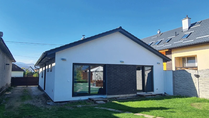 Prefabricated ceramic house - Spišská Nová Ves, 2021